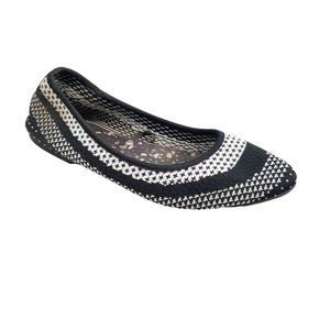 Skechers Memory Foam Black White Stretchy Flats Slip On Casual Office Wear